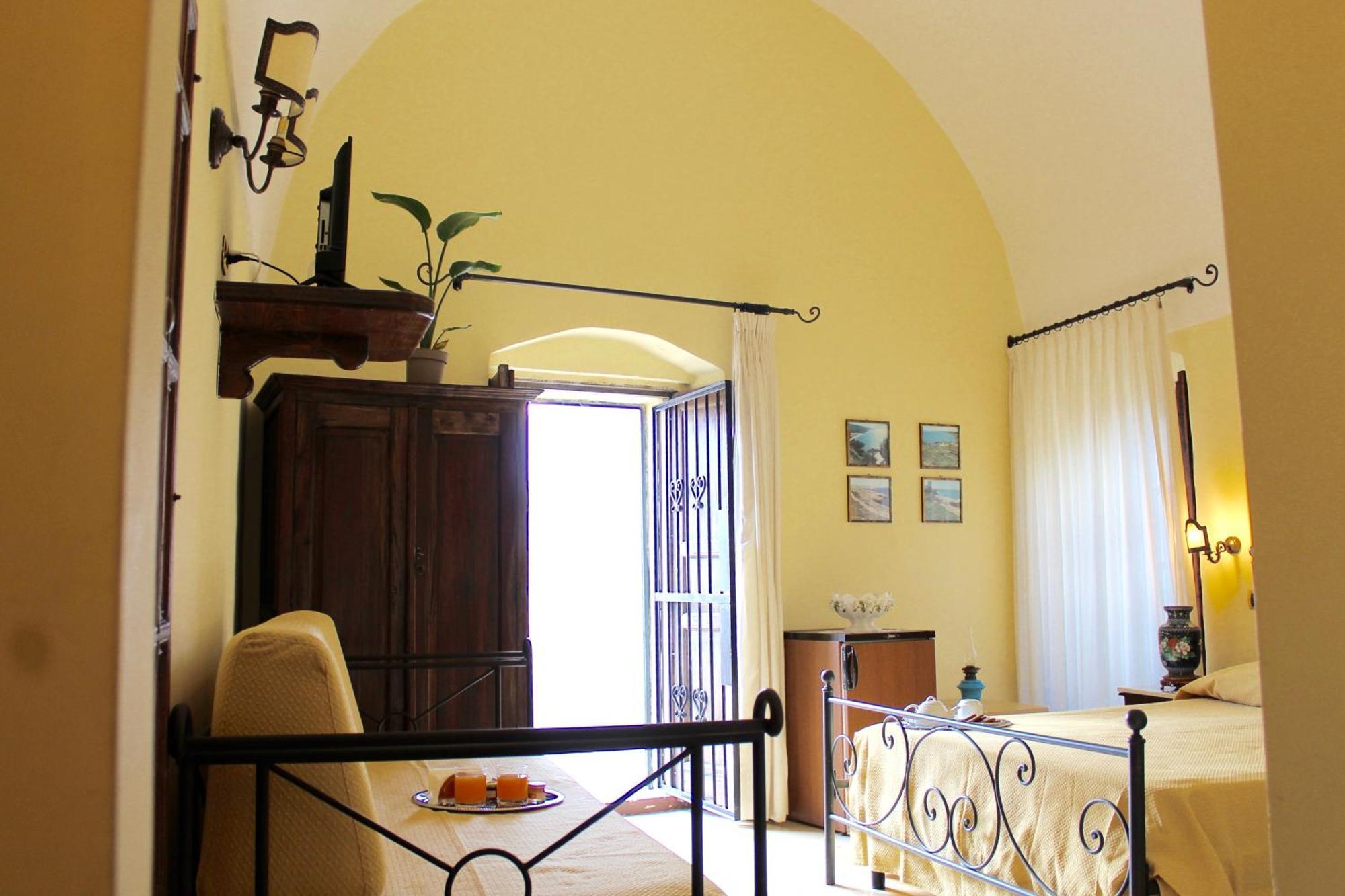 Palazzo Senape De Pace Bed & Breakfast Gallipoli Luaran gambar