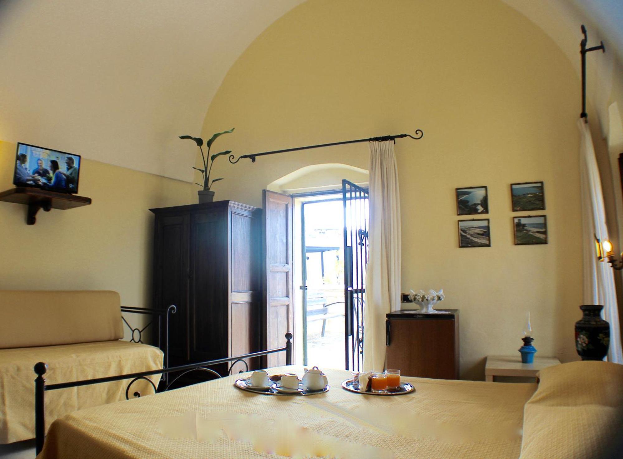 Palazzo Senape De Pace Bed & Breakfast Gallipoli Luaran gambar