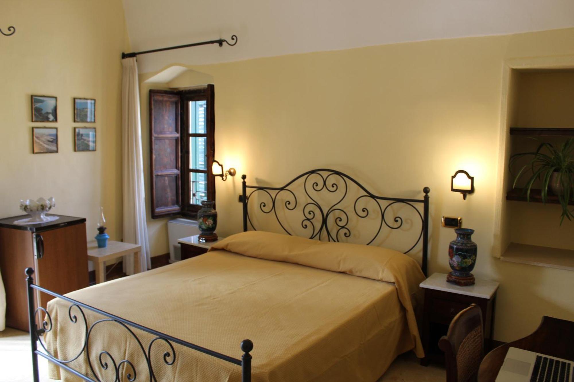 Palazzo Senape De Pace Bed & Breakfast Gallipoli Luaran gambar