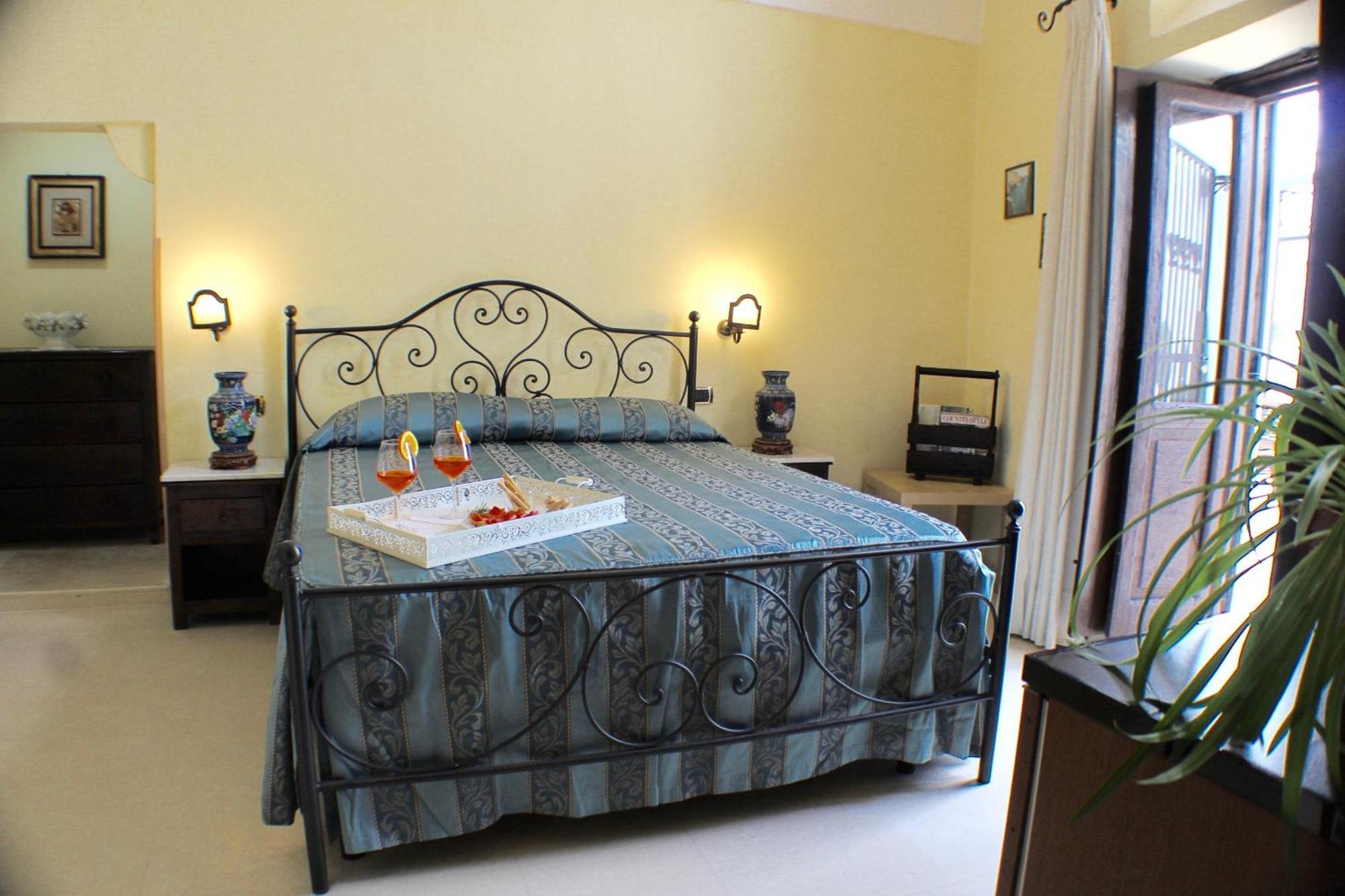 Palazzo Senape De Pace Bed & Breakfast Gallipoli Luaran gambar
