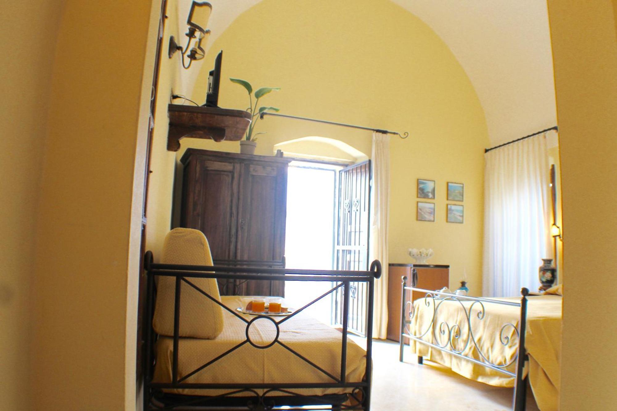Palazzo Senape De Pace Bed & Breakfast Gallipoli Luaran gambar