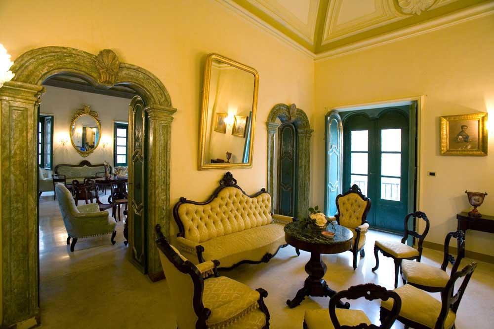 Palazzo Senape De Pace Bed & Breakfast Gallipoli Luaran gambar